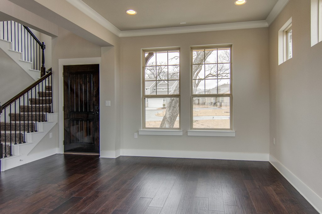 9503 McKnight Loop Austin, TX 78717 - Photo 7 of 32