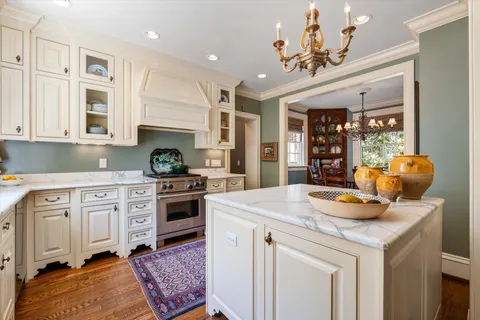 $2,850,000 | 3519 Woodmont Boulevard, Nashville, TN 37215