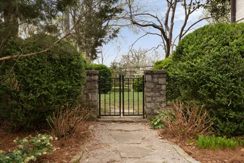 $2,850,000 | 3519 Woodmont Boulevard, Nashville, TN 37215
