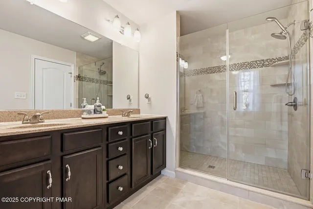 $464,900 | 1005 McKinley Way, East Stroudsburg, PA 18301