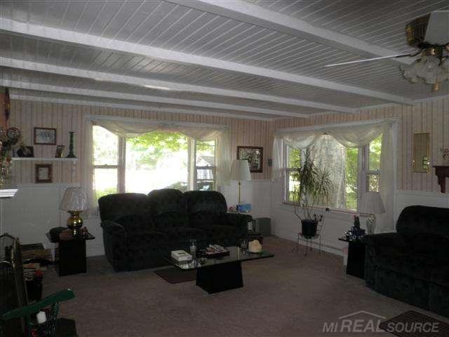 370 North Fox Road Coldwater, MI 49036 - Photo 15 of 24 31236514-14.JPG
