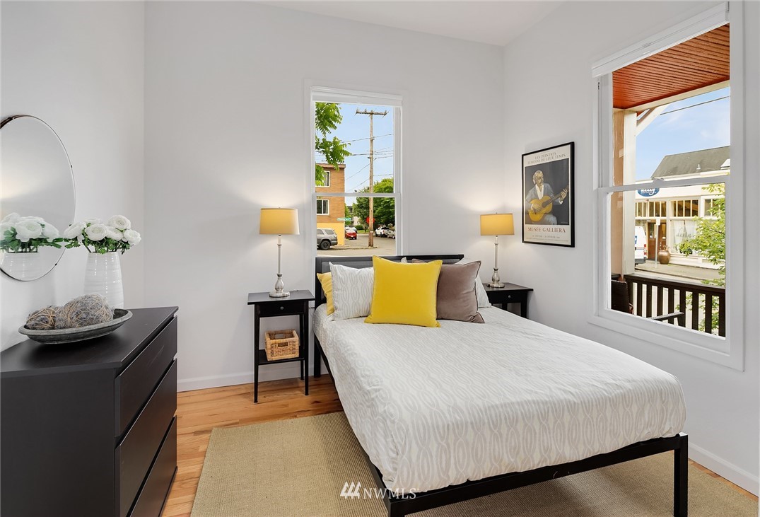 326 North 45th Street Seattle, WA 98103 - Photo 18 of 32 Gallery Image 18
