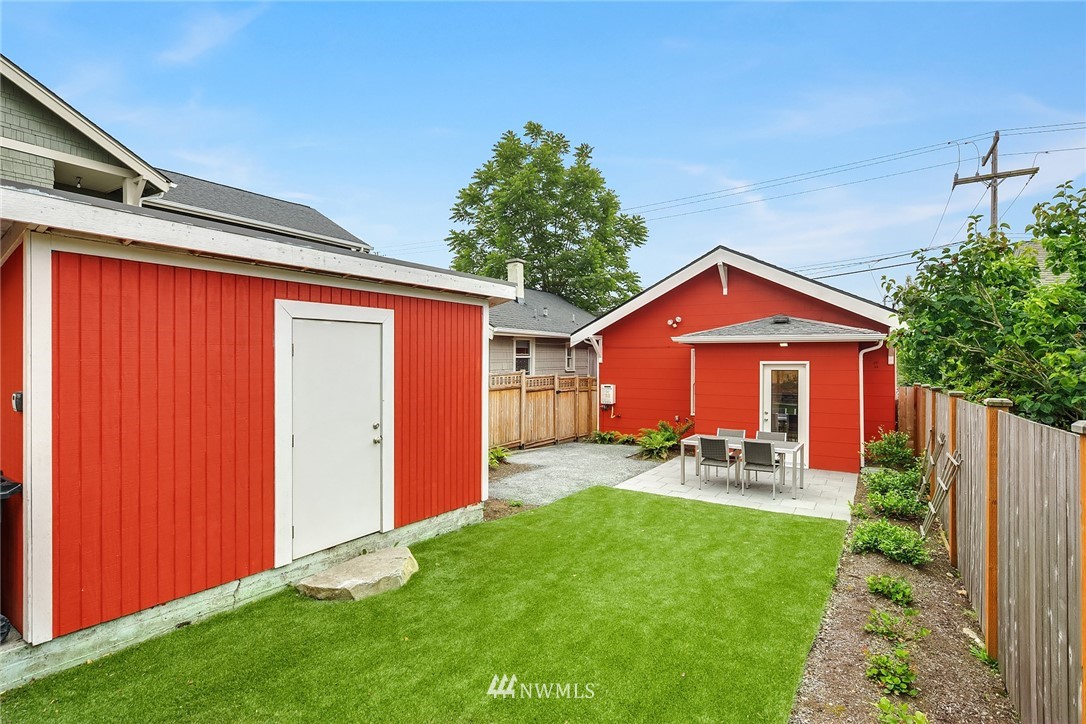 326 North 45th Street Seattle, WA 98103 - Photo 28 of 32 Gallery Image 28