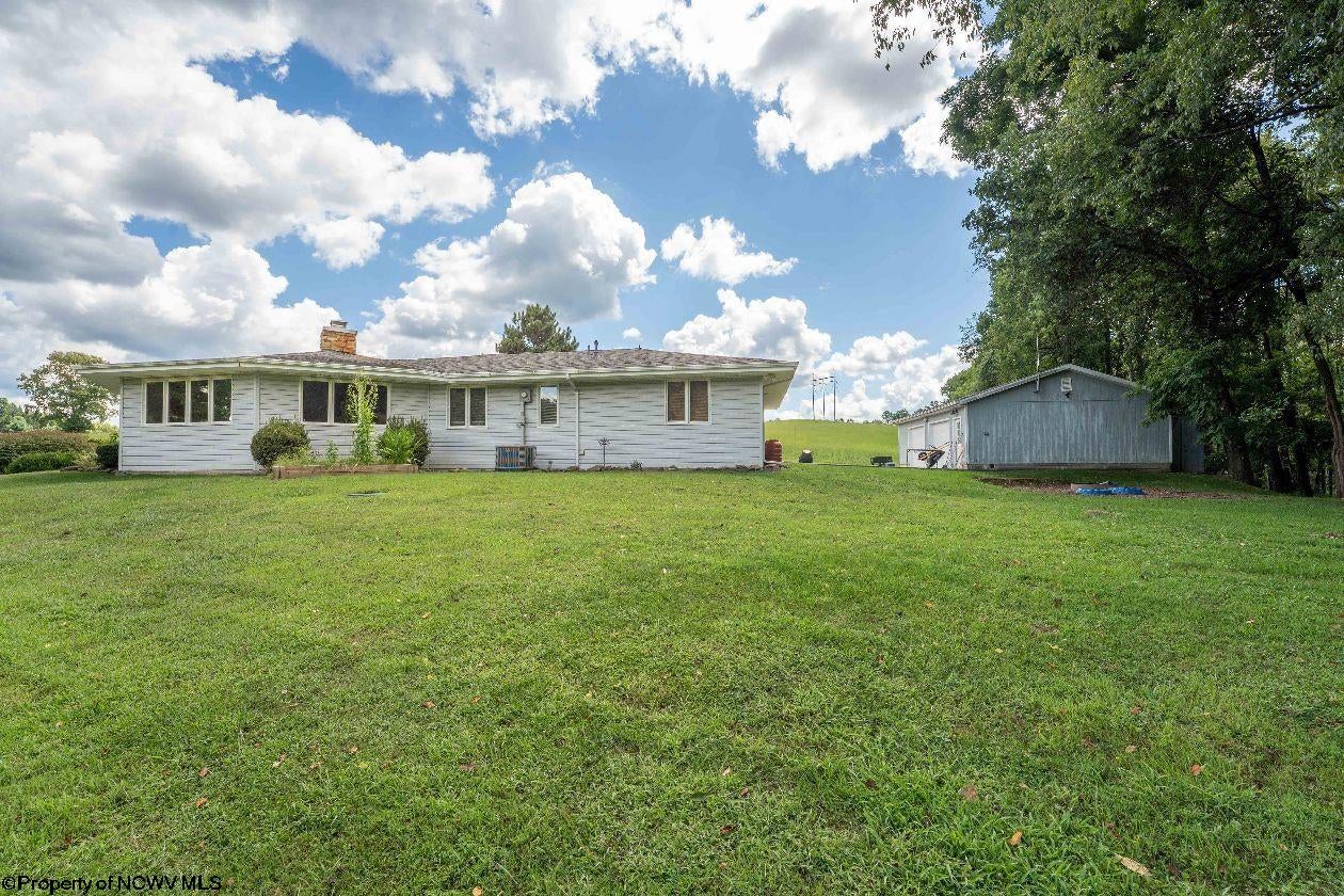 1141 Mount Zion Road Fairmont, WV 26554 - Photo 3 of 25 Gallery Image 3