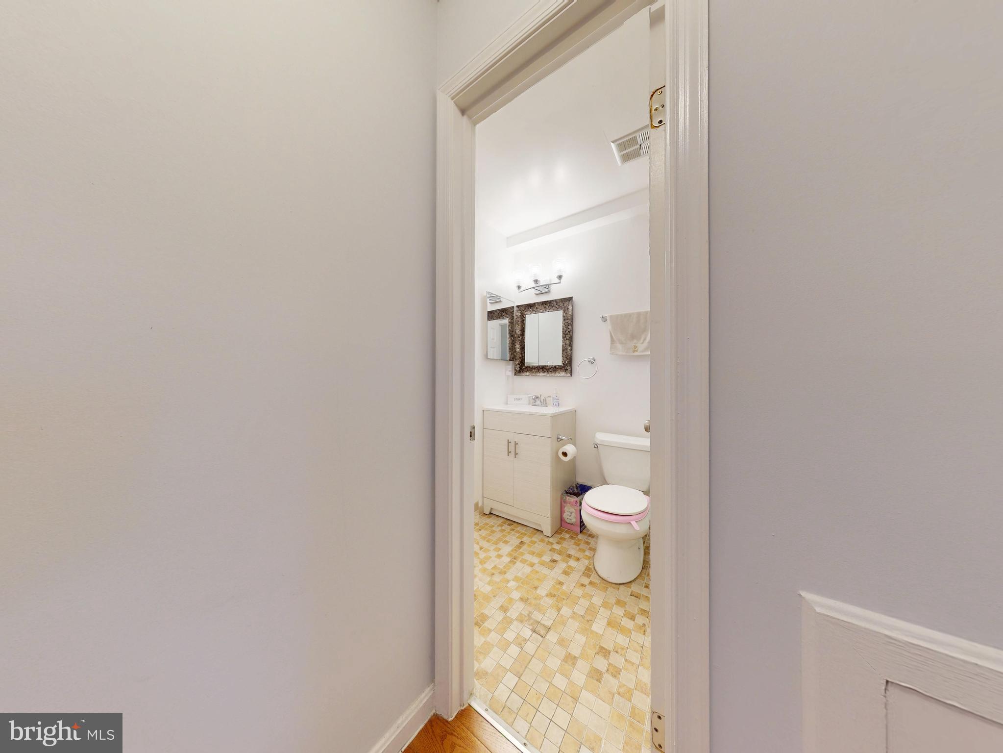 7302 Rolling Oak Lane Springfield, VA 22153 - Photo 19 of 34 First Floor bathroom 2