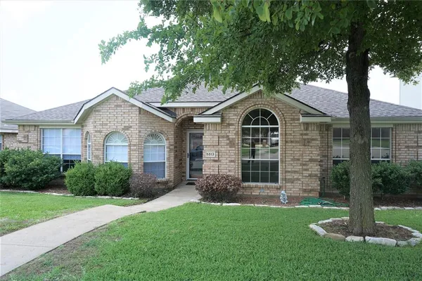 $2,300 | 5513 Stonemoss Drive, McKinney, TX 75070