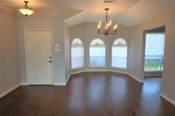 $2,300 | 5513 Stonemoss Drive, McKinney, TX 75070