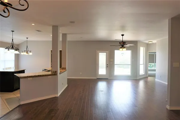 $2,300 | 5513 Stonemoss Drive, McKinney, TX 75070