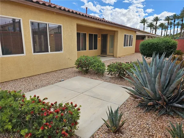 $2,775 | 7815 Galloping Hills Street, Las Vegas, NV 89113