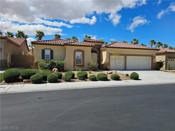 $2,775 | 7815 Galloping Hills Street, Las Vegas, NV 89113