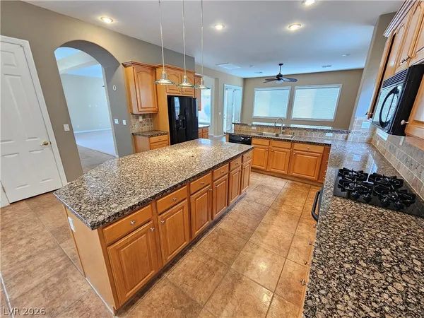 $2,775 | 7815 Galloping Hills Street, Las Vegas, NV 89113