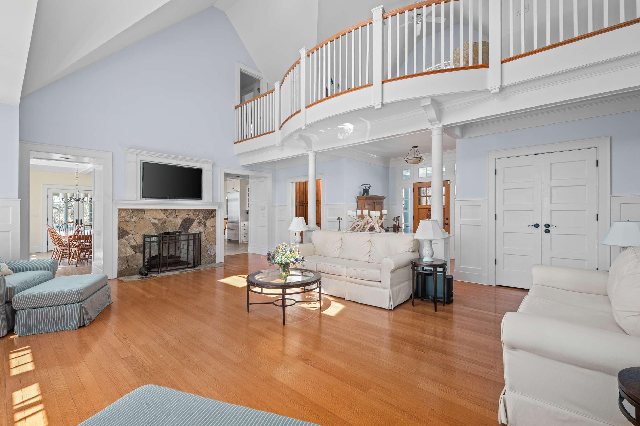22-23 Wanaque Road Cape Neddick, ME 03902 - Photo 6 of 49 07