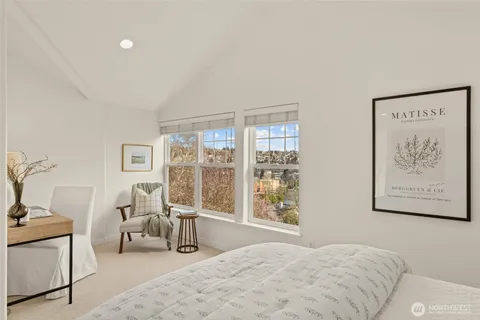 $895,000 | 3040 Humes Place West, Seattle, WA 98119