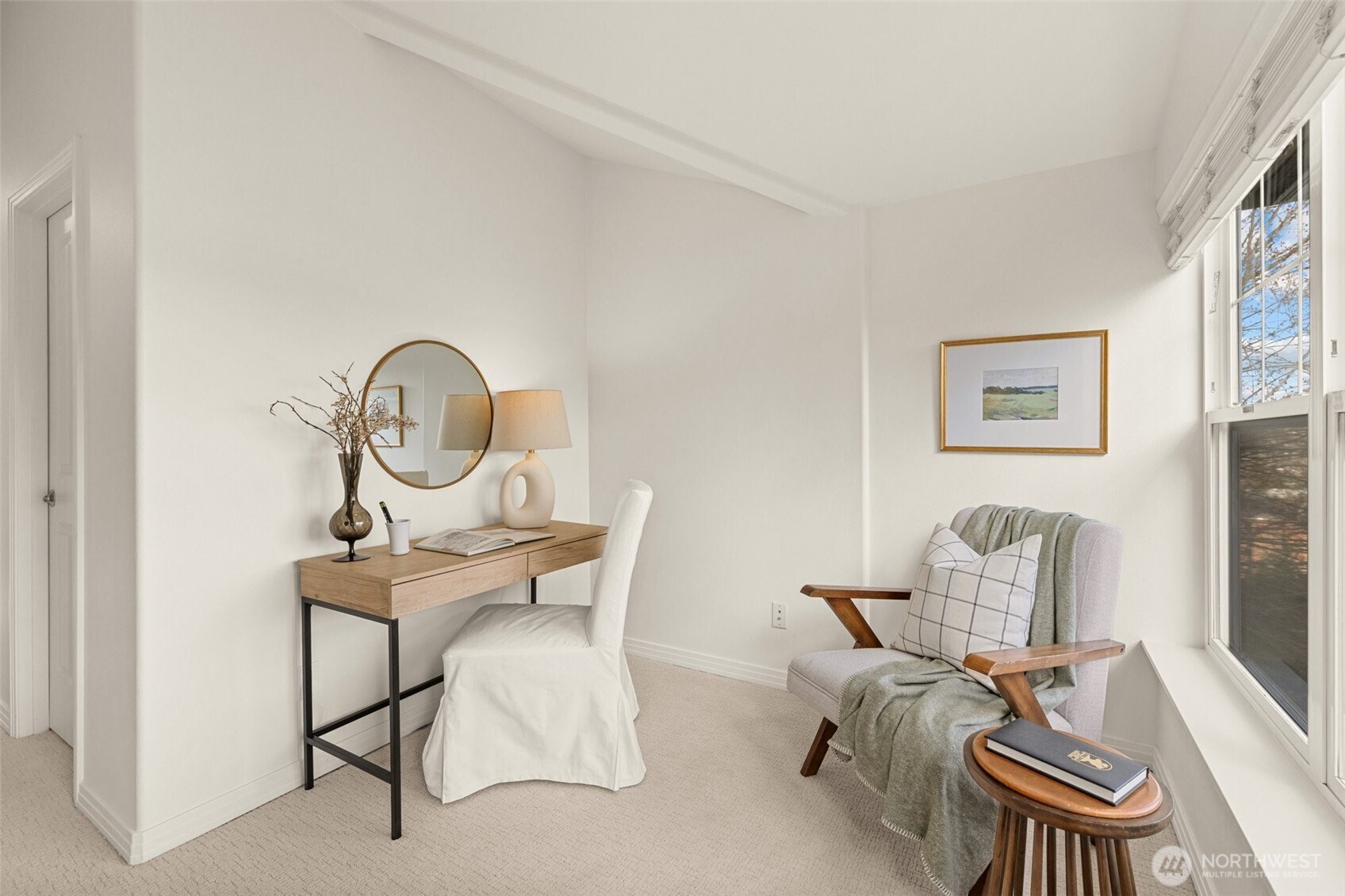 3040 Humes Place West Seattle, WA 98119 - Photo 22 of 39