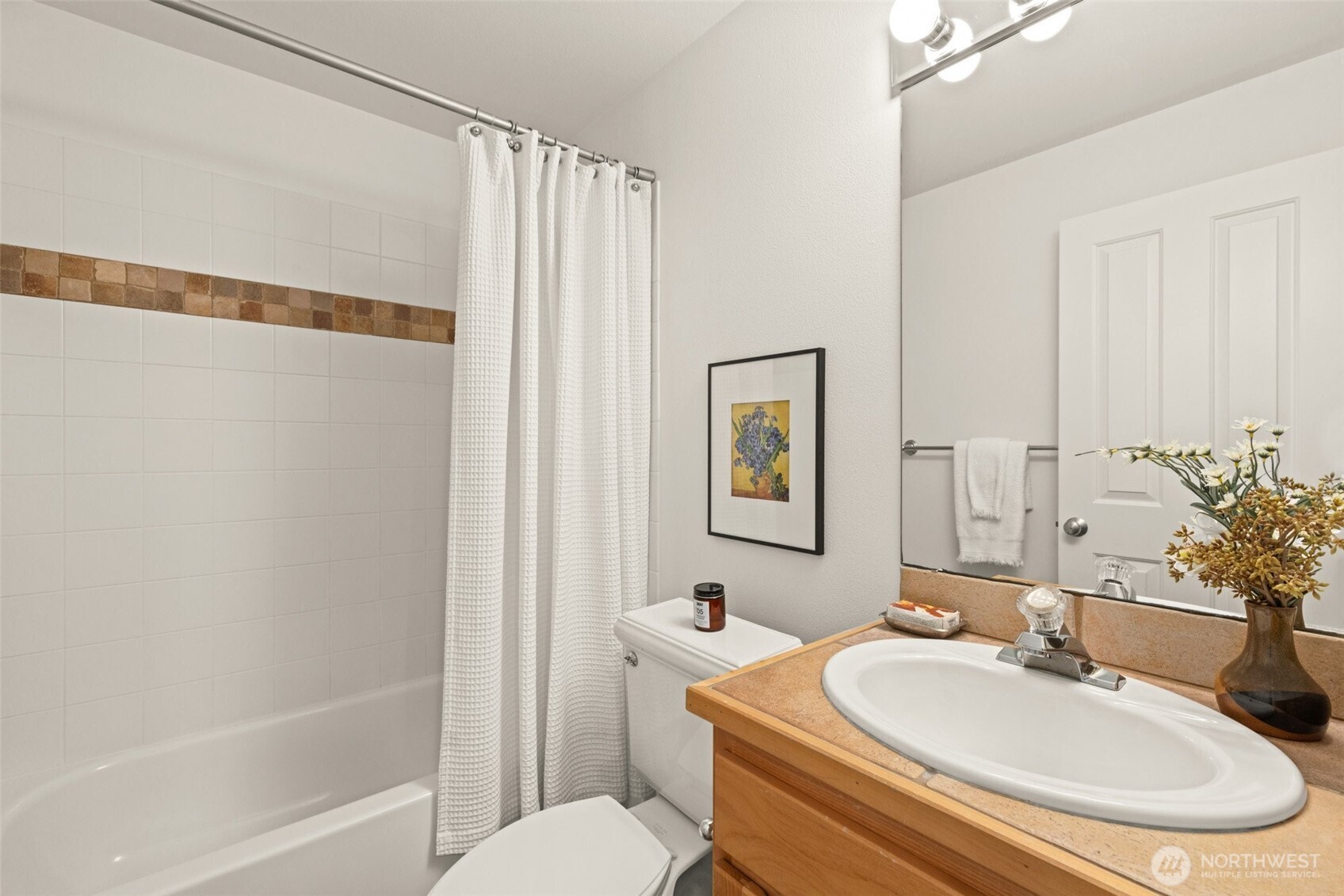 3040 Humes Place West Seattle, WA 98119 - Photo 27 of 39