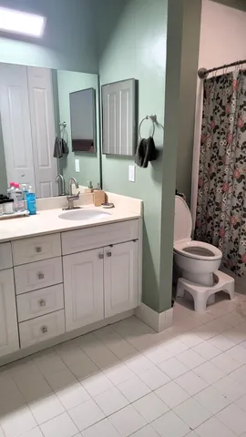 $2,600 | 2402 Venetian Way, Unit 2402, Boynton Beach, FL 33426