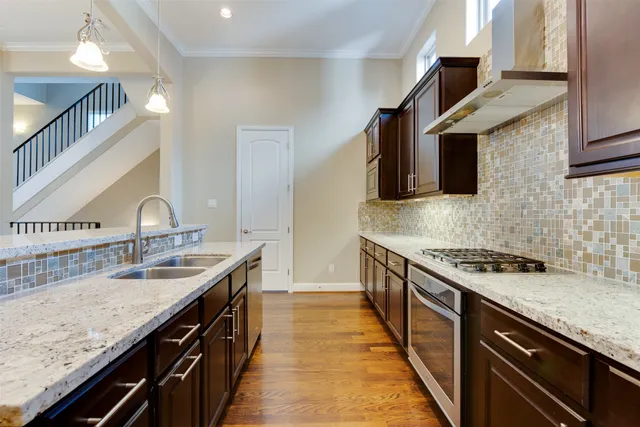 $3,509 | 6105 Stillman Street, Houston, TX 77007