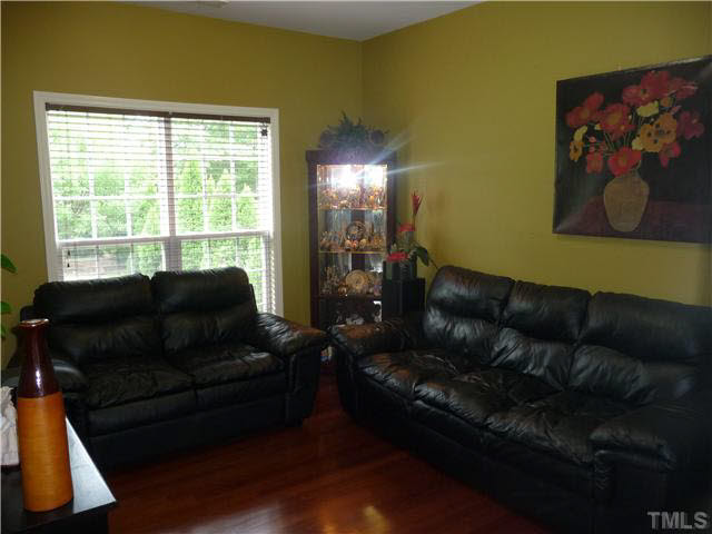 7624 Silver View Lane Raleigh, NC 27613 - Photo 14 of 25 Den/Office/Study in first floor; French doors
