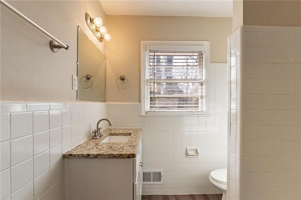 2473 Tyler Way Decatur, GA 30032 - Photo 19 of 37