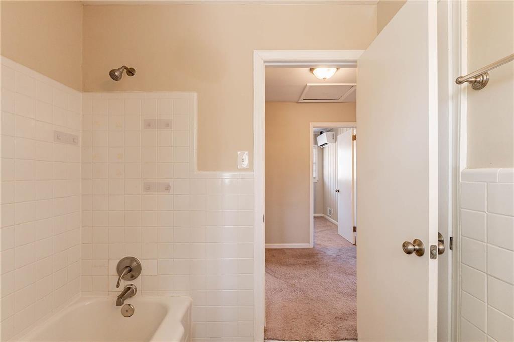 2473 Tyler Way Decatur, GA 30032 - Photo 20 of 37