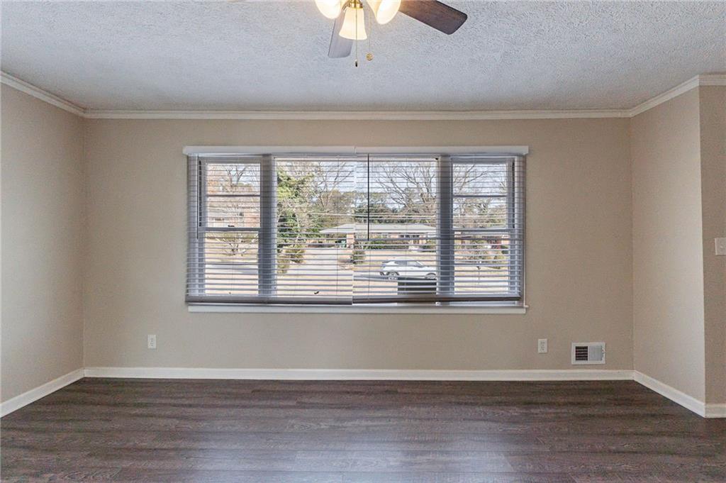 2473 Tyler Way Decatur, GA 30032 - Photo 5 of 37