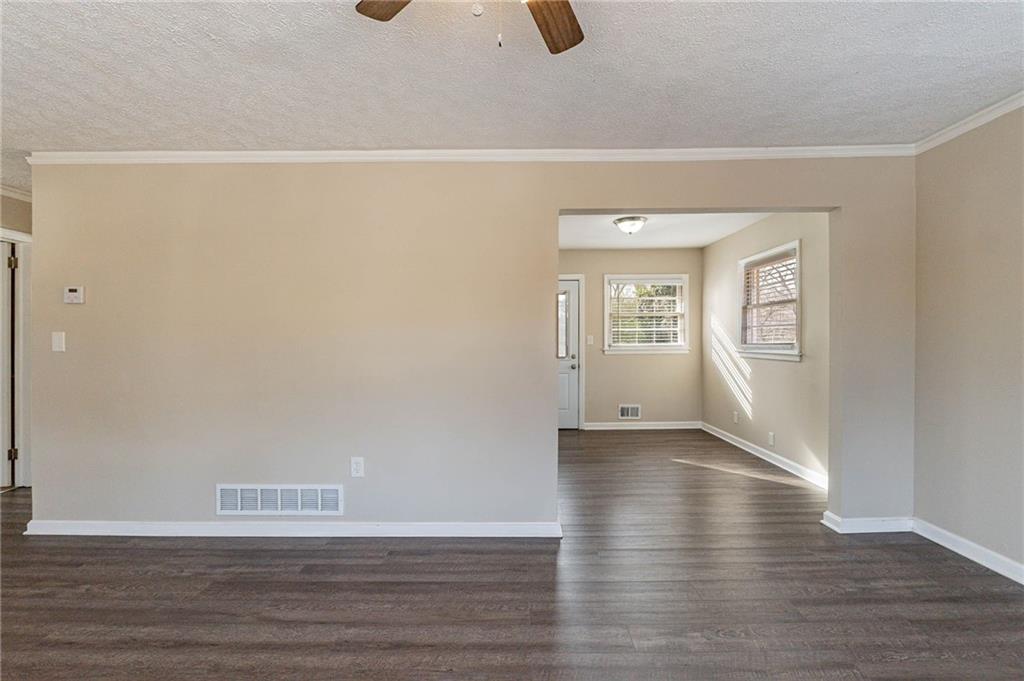 2473 Tyler Way Decatur, GA 30032 - Photo 6 of 37