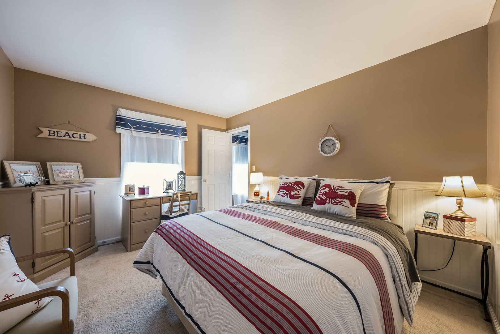 716 Pinehurst Lane Oswego, IL 60543 - Photo 17 of 25 a bedroom with a bed and a table