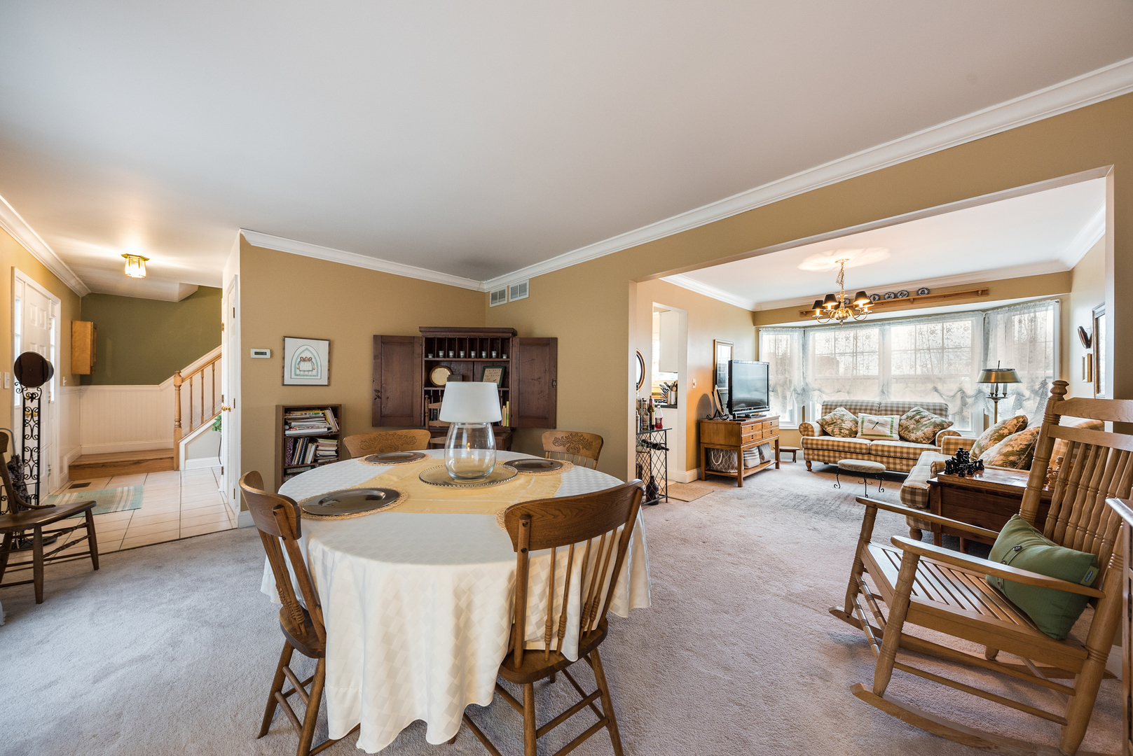 716 Pinehurst Lane Oswego, IL 60543 - Photo 2 of 25 a view of a dining room with furniture