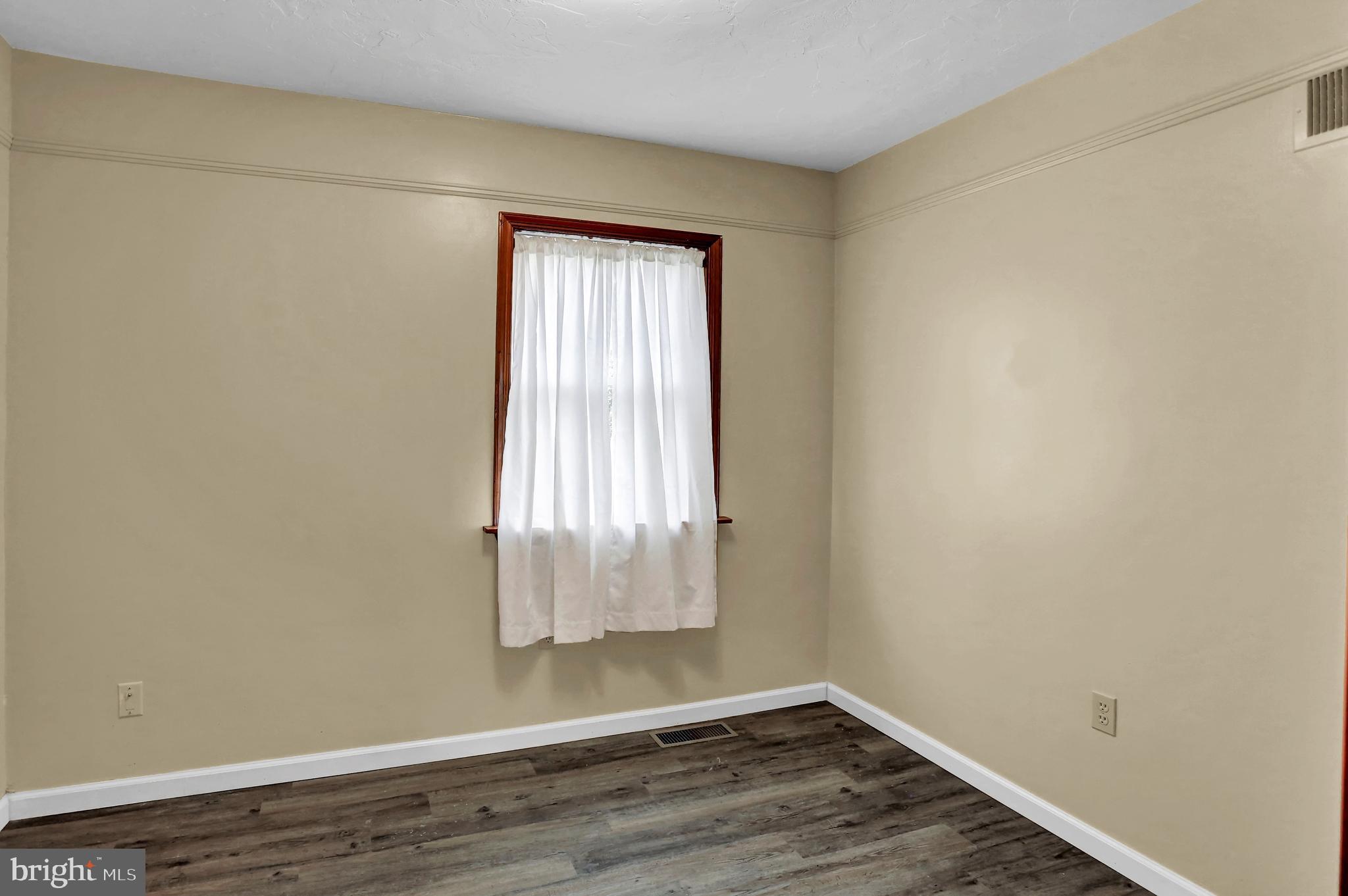 10 Pinewood Circle Hanover, PA 17331 - Photo 16 of 34 Gallery Image 16
