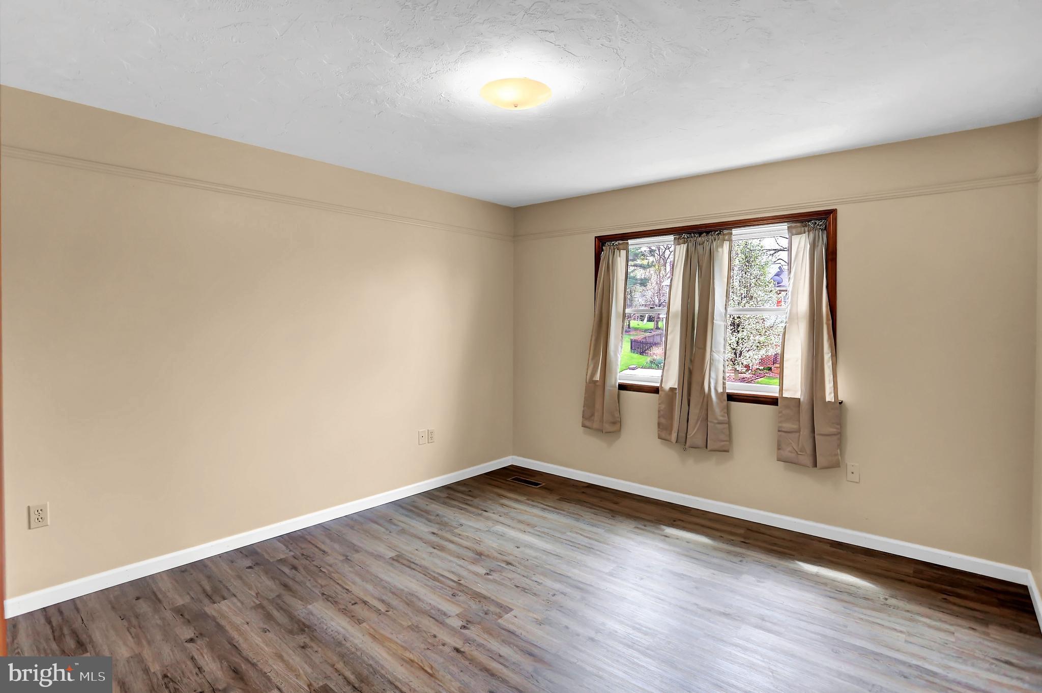 10 Pinewood Circle Hanover, PA 17331 - Photo 22 of 34 Gallery Image 22