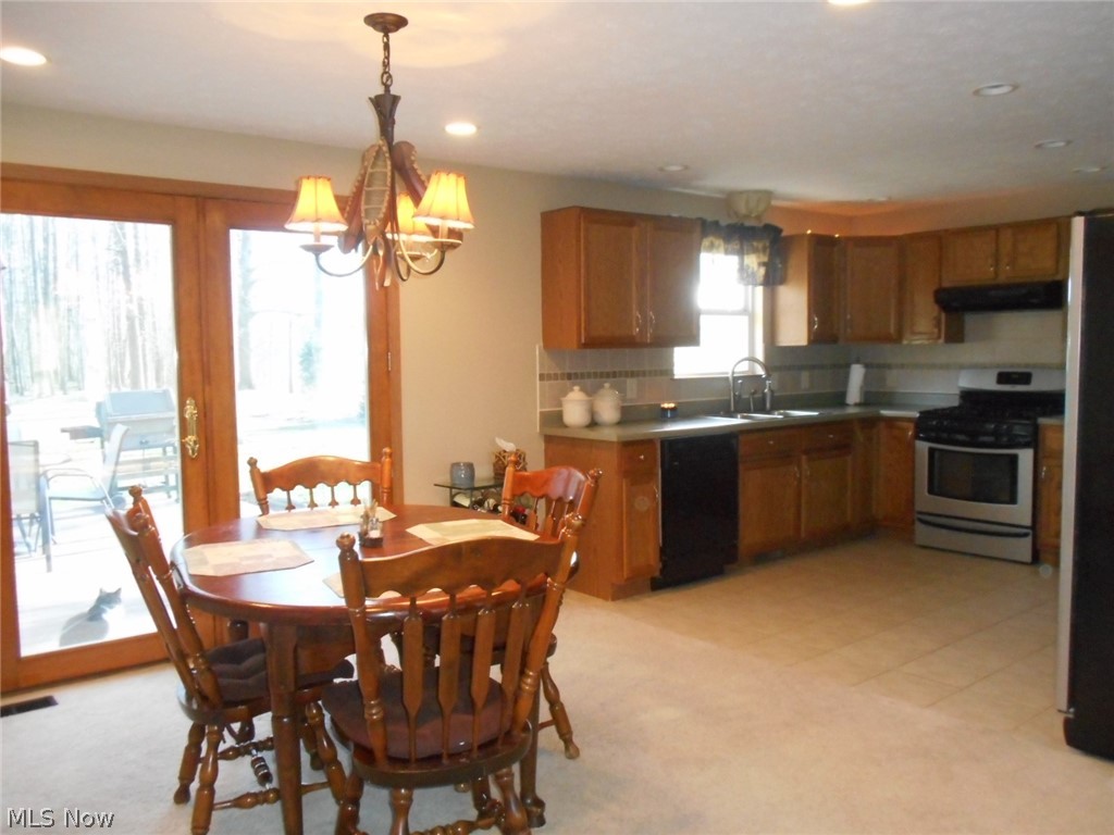 927 Housel Craft Road Bristolville, OH 44402 - Photo 10 of 35 Gallery Image 10