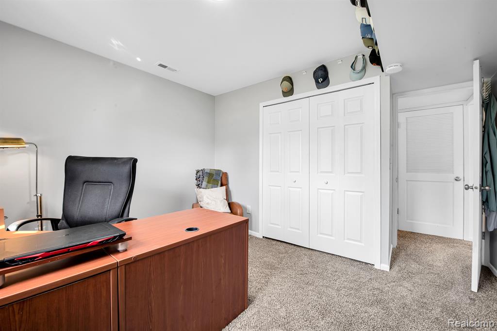 8255 Burpee Road Grand Blanc, MI 48439 - Photo 28 of 42