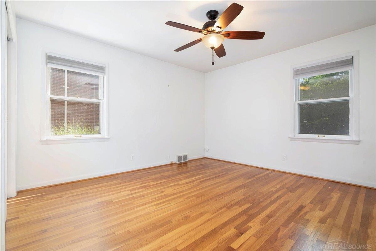 735 Harcourt Road, Unit 737 HARCOURT ROAD Grosse Pointe Park, MI 48230 - Photo 23 of 35