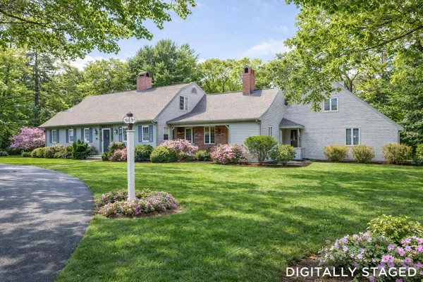 $1,999,900 | 4 Surrey Lane, South Dennis, MA 02660