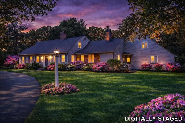 $1,999,900 | 4 Surrey Lane, South Dennis, MA 02660