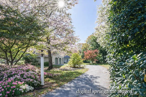 $1,999,900 | 4 Surrey Lane, South Dennis, MA 02660