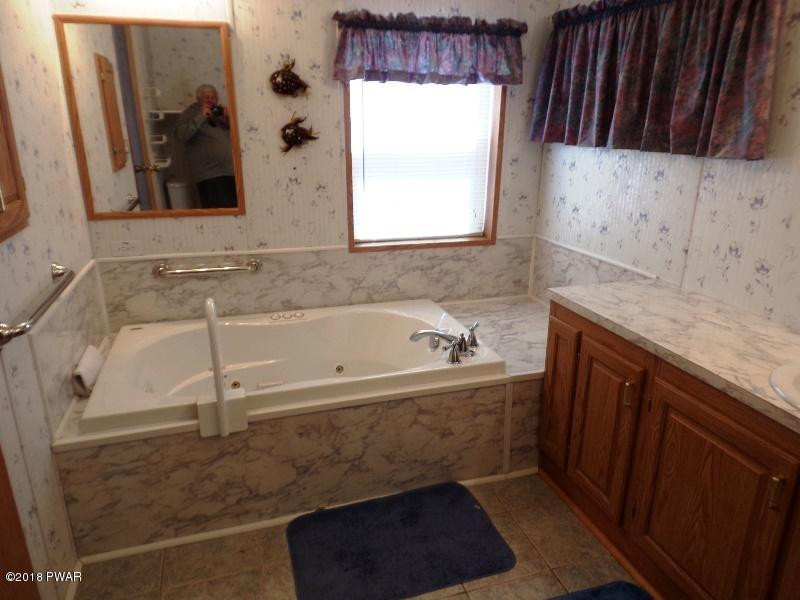 445 Cemetery Road Moscow, PA 18444 - Photo 10 of 21 Master bath 1 212