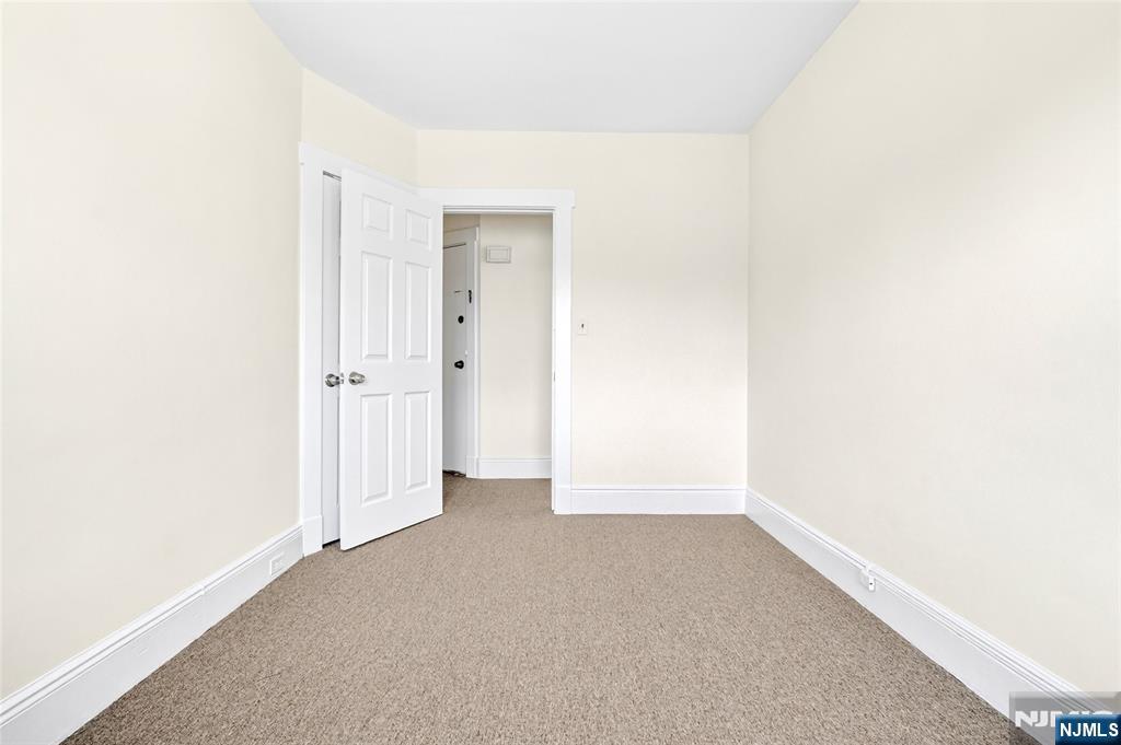 825 Main Street, Unit A Hackensack, NJ 07601 - Photo 40 of 48