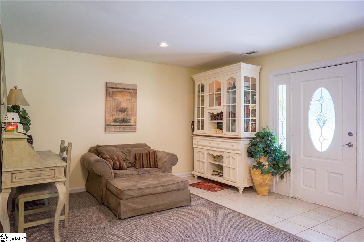 190 Richey Road Belton, SC 29627 - Photo 5 of 33