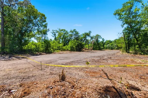 $249,000 | 19084 Red Bird Lane, Unit LOT 1, Lithia, FL 33547