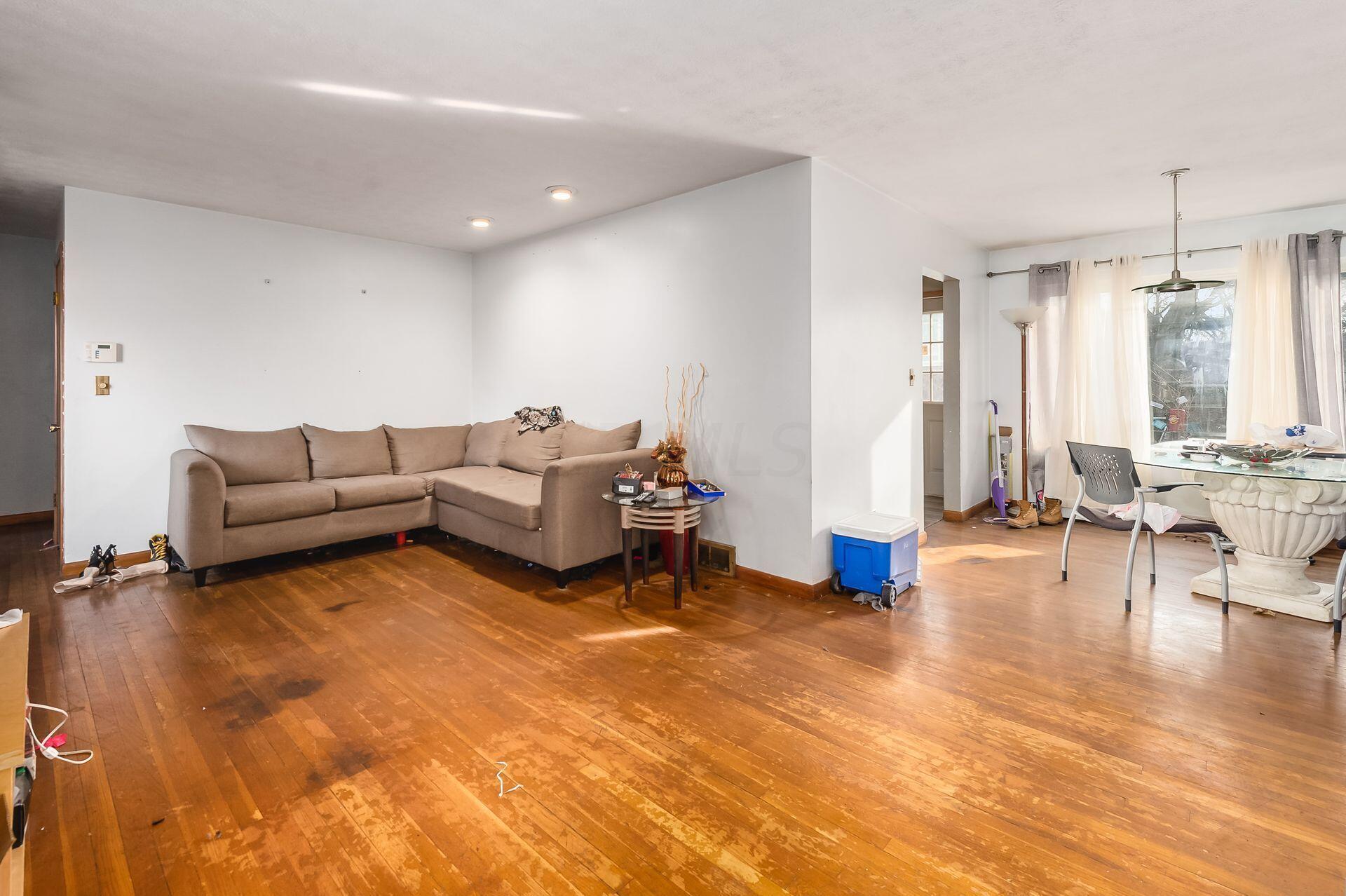 3455 Scottwood Road Columbus, OH 43227 - Photo 5 of 22 Great Room
