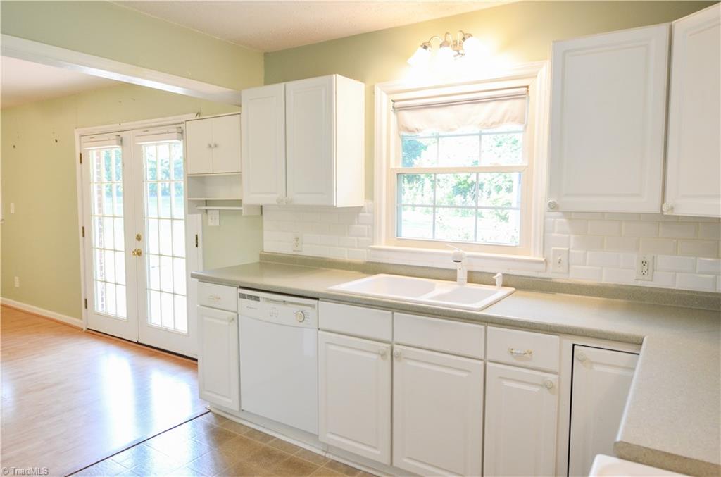 4525 River Ridge Road Pfafftown, NC 27040 - Photo 14 of 50 Gallery Image 14