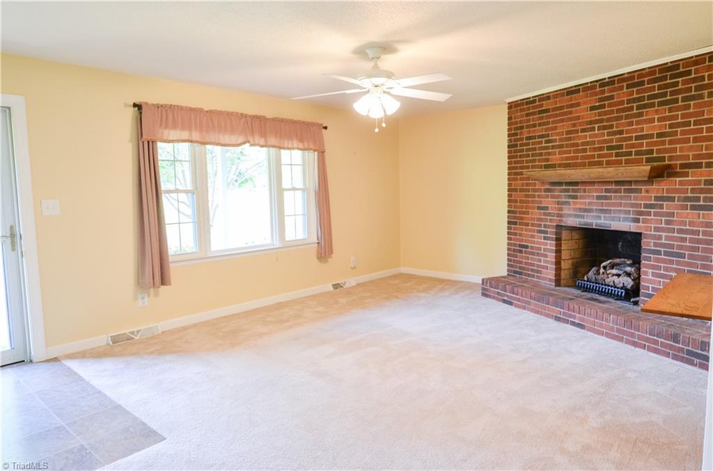 4525 River Ridge Road Pfafftown, NC 27040 - Photo 5 of 50 Gallery Image 5