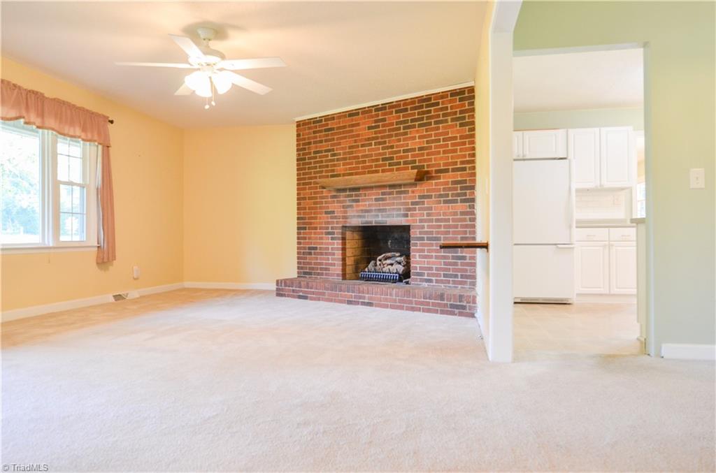 4525 River Ridge Road Pfafftown, NC 27040 - Photo 9 of 50 Gallery Image 9