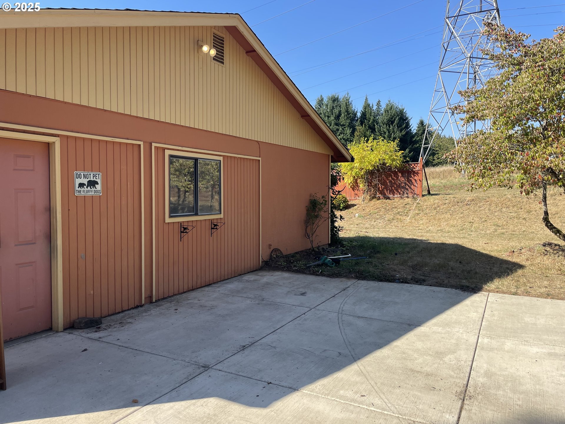 22714 Northeast 16th Street Camas, WA 98607 - Photo 7 of 14