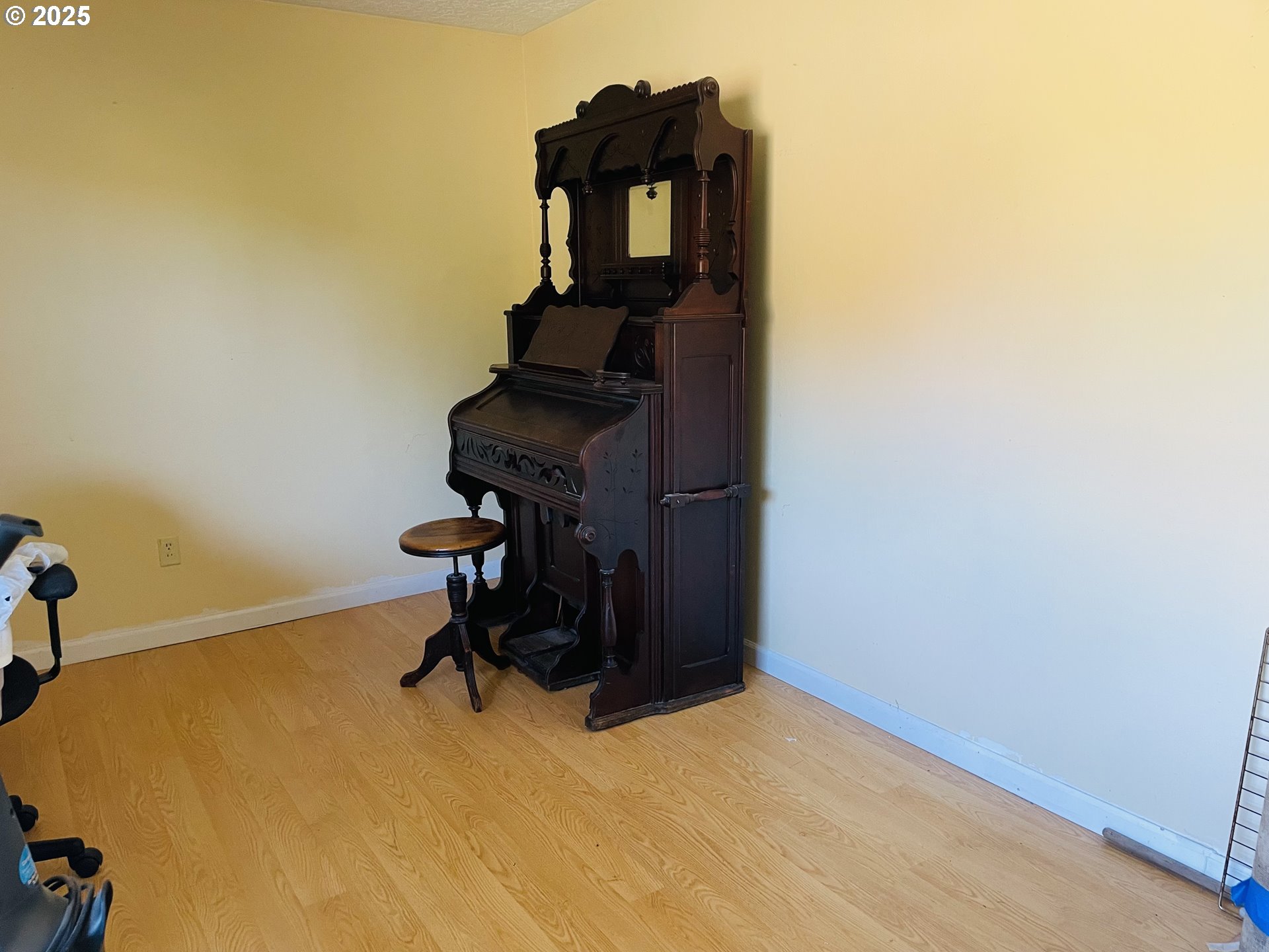 22714 Northeast 16th Street Camas, WA 98607 - Photo 10 of 14