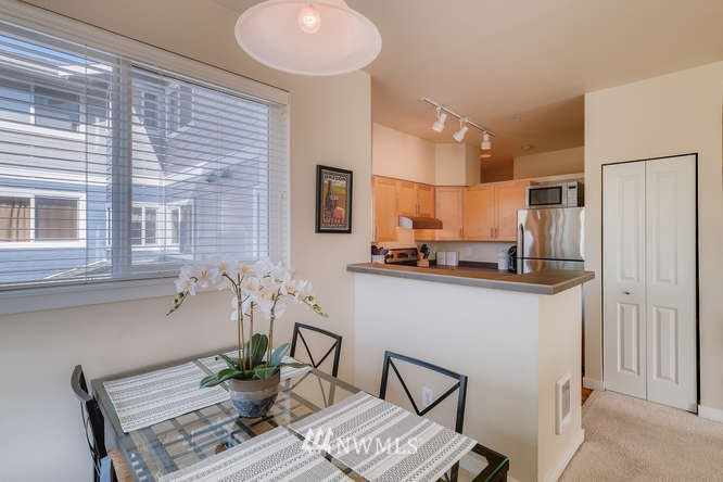 3906 243rd Place Southeast, Unit P 203 Bothell, WA 98021 - Photo 7 of 11 Gallery Image 7
