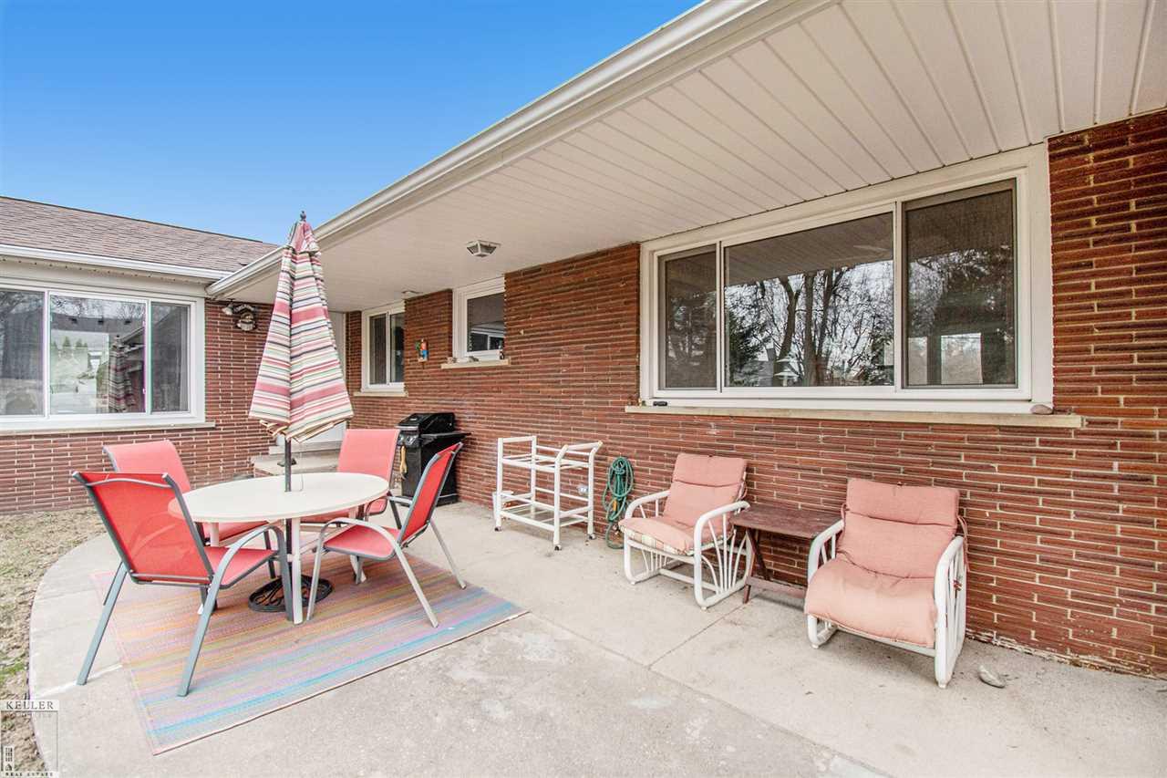 8750 32 Mile Road Washington, MI 48095 - Photo 5 of 34