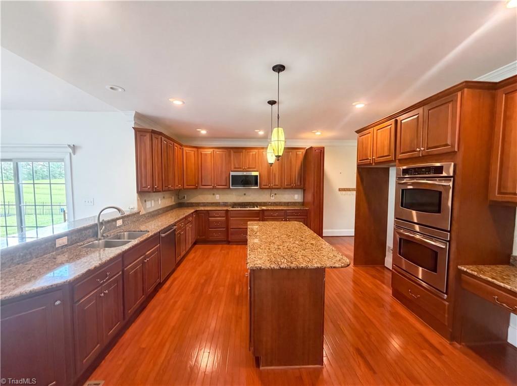7791 Newhaven Drive Oak Ridge, NC 27310 - Photo 15 of 32