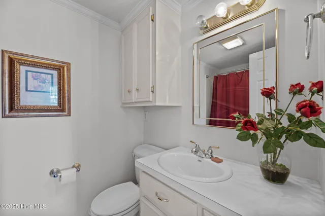 $279,000 | 437 East Kornegay Street, Dover, NC 28526